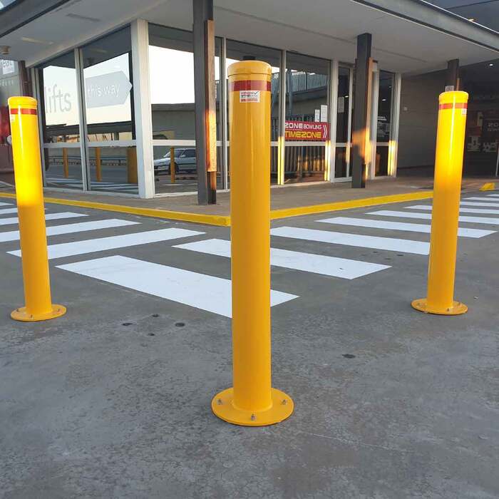 140mm Surface-Mount Bollard